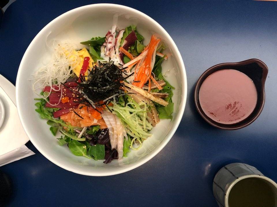 Omi Sushi | restaurant | 210 M. A. C. Ave, East Lansing, MI 48823, USA | 5173372222 OR +1 517-337-2222