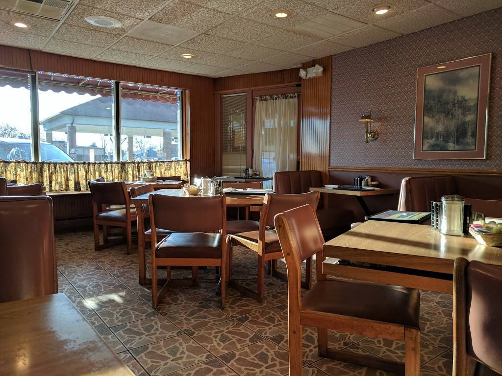 Whitney Street | restaurant | 30 N Whitney St, Grayslake, IL 60030, USA | 8472230670 OR +1 847-223-0670