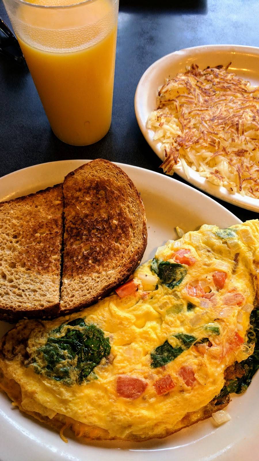 Rebeccas | restaurant | 134 N Center St, Northville, MI 48167, USA | 2483482660 OR +1 248-348-2660