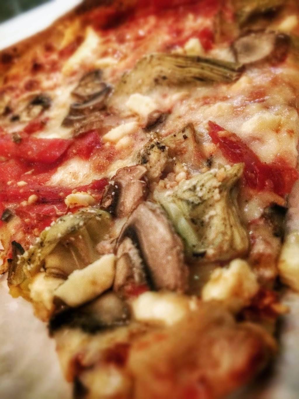 Pye Hole | restaurant | Side Window, 200 E Chestnut St, Bellingham, WA 98225, USA | 3606470060 OR +1 360-647-0060