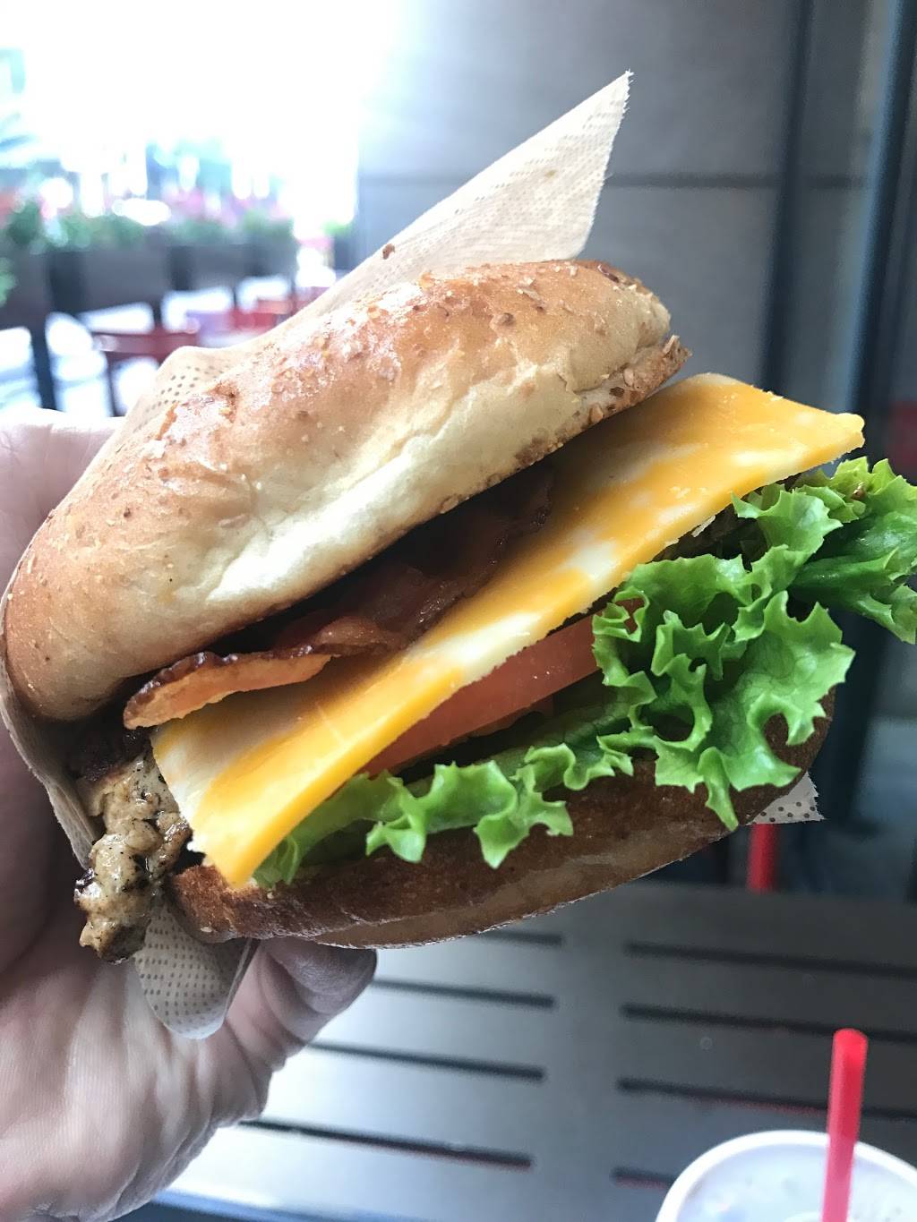 Chick-fil-A | restaurant | 30 E Chicago Ave, Chicago, IL 60611, USA | 3122668888 OR +1 312-266-8888