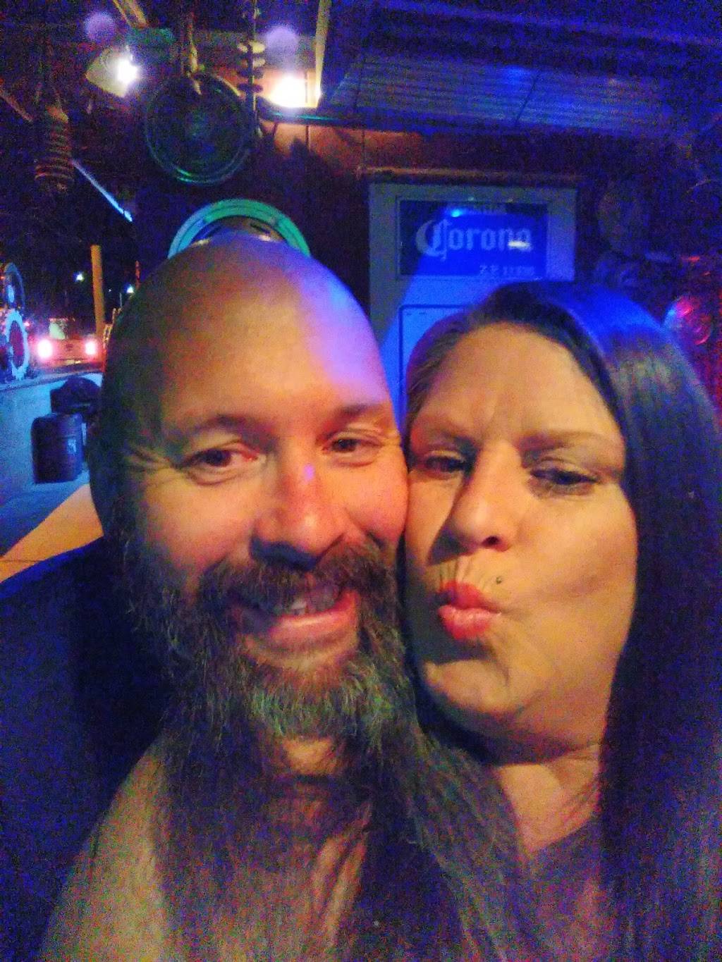 Boondocks Tavern | restaurant | 4296 W Ramsey St, Banning, CA 92220, USA | 9519221936 OR +1 951-922-1936