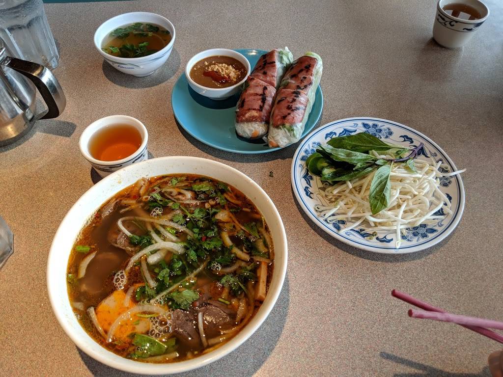 Phở Nguyên Restaurant | restaurant | 4795 SW 77th Ave, Portland, OR 97225, USA | 5032973389 OR +1 503-297-3389