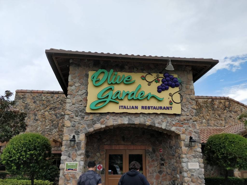 Olive Garden Italian Restaurant | meal takeaway | 5995 20th St, Vero Beach, FL 32966, USA | 7725673223 OR +1 772-567-3223