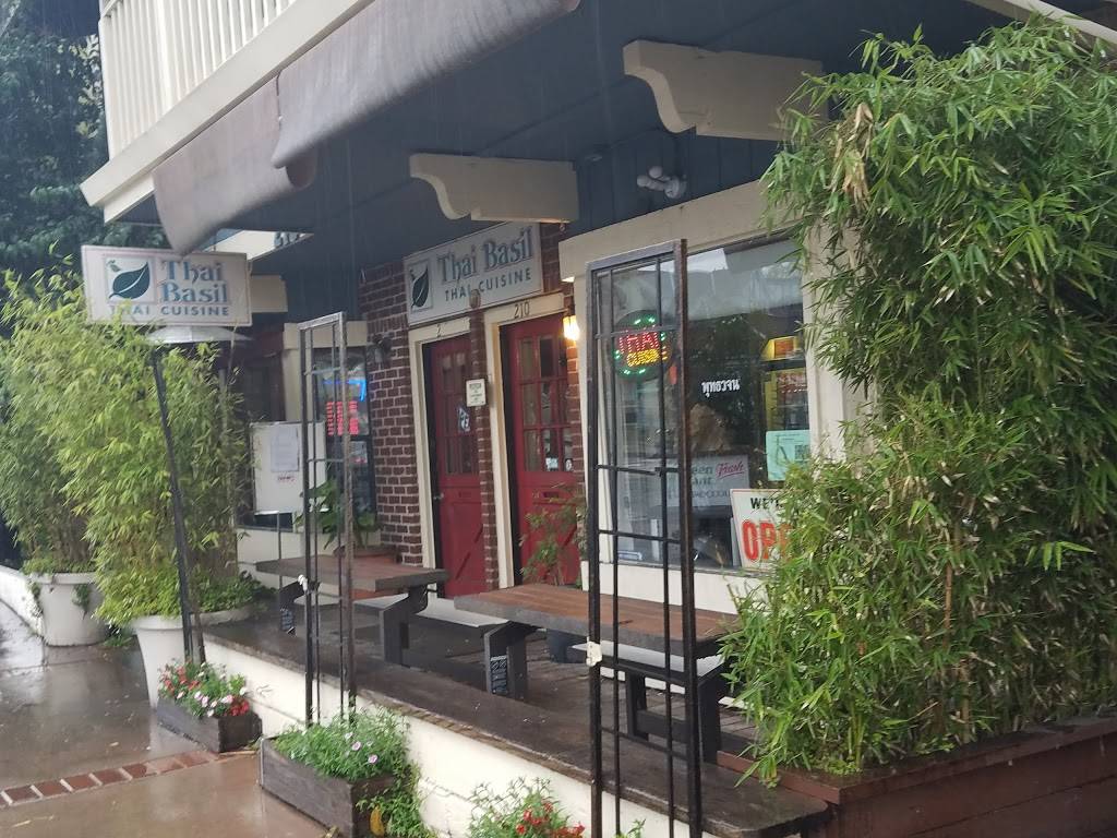 Thai Basil | restaurant | 210 Monterey Ave, Capitola, CA 95010, USA | 8314798985 OR +1 831-479-8985