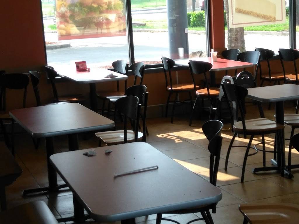 Jack in the Box | restaurant | 5850 Culebra Rd, San Antonio, TX 78228, USA | 2104320474 OR +1 210-432-0474