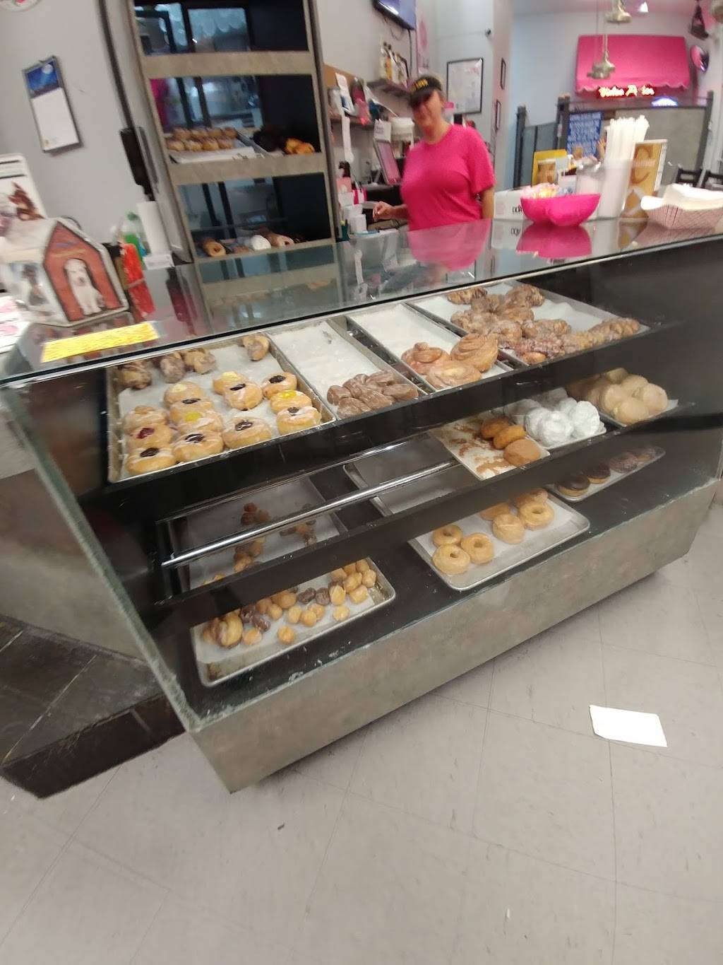 Sweet Things & Grill | restaurant | 1011 Veterans Memorial Blvd, Metairie, LA 70005, USA | 5048341845 OR +1 504-834-1845