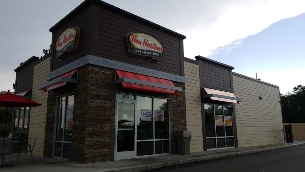 Tim Hortons | restaurant | 1975 Harshman Rd, Riverside, OH 45404, USA | 9378138718 OR +1 937-813-8718