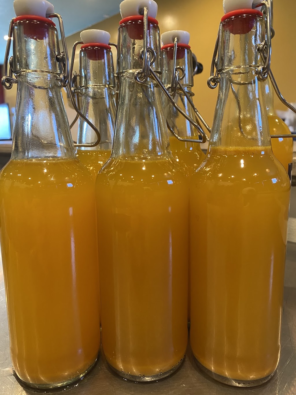 Eye on I | restaurant | 131 N I St, Lompoc, CA 93436, USA | 8057356393 OR +1 805-735-6393