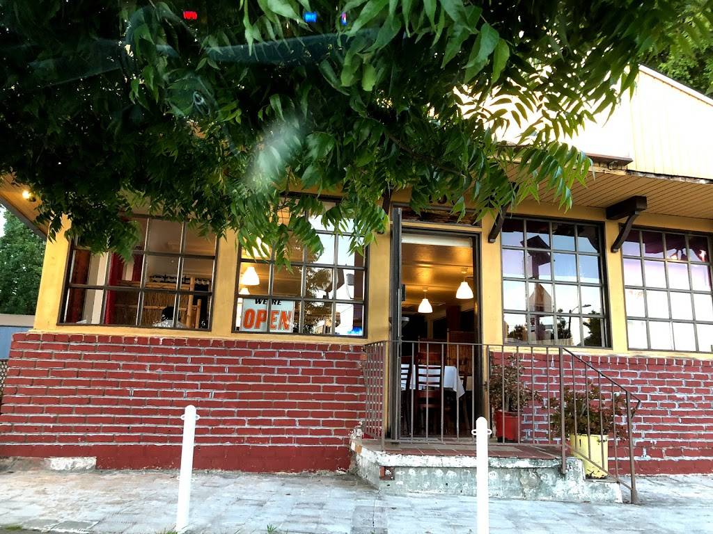 Addis Restaurant | restaurant | 6100 Telegraph Ave, Oakland, CA 94609, USA | 5106533456 OR +1 510-653-3456