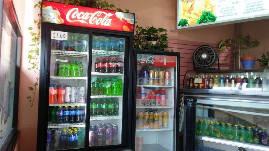 Old Lucas Seafood | restaurant | 5404 Marlboro Pike, Coral Hills, MD 20743, USA | 3015164888 OR +1 301-516-4888