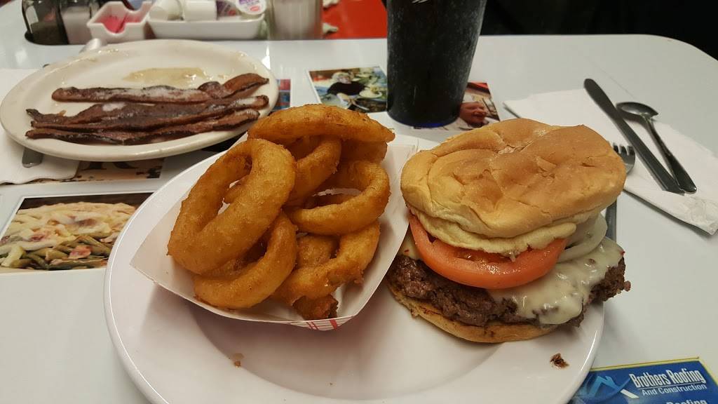 Nancys Home Cooking | restaurant | 3133 N High St, Columbus, OH 43202, USA | 6142659012 OR +1 614-265-9012