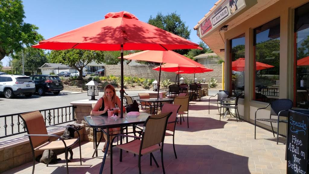 Coaches - Old Fashion Ice Cream Parlor | restaurant | 3345 Kimber Dr suite d, Newbury Park, CA 91320, USA | 8053756555 OR +1 805-375-6555