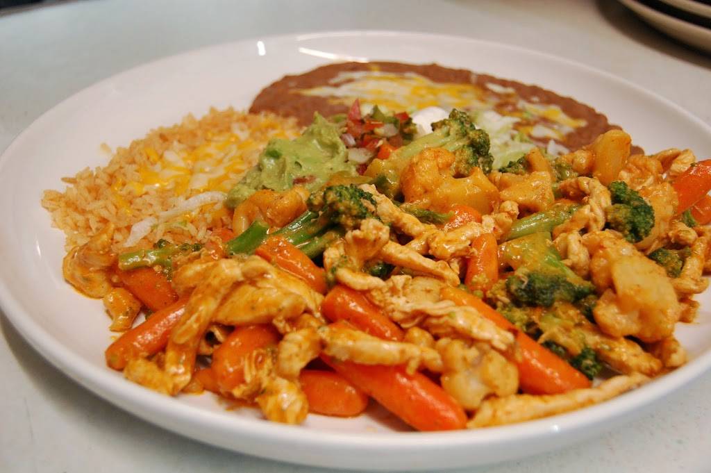 El Toro Mexican Restaurant | restaurant | 2600 S 48th St, Lincoln, NE 68506, USA | 4024883939 OR +1 402-488-3939