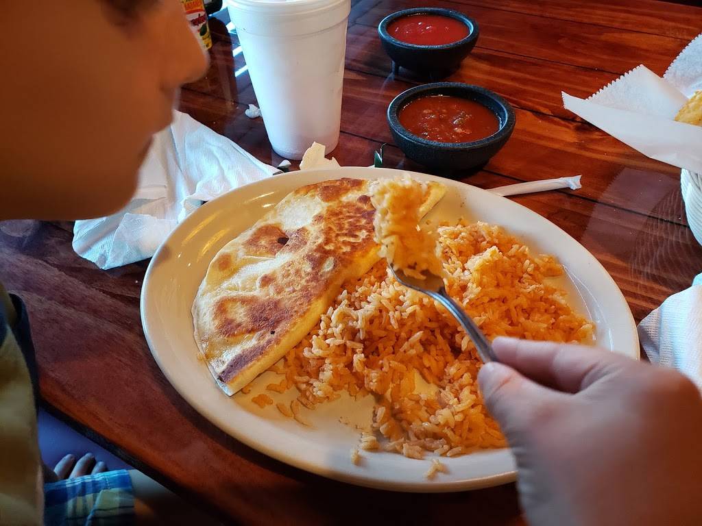 El Nopal | restaurant | 5350 Alexandria Pike, Cold Spring, KY 41076, USA | 8593200471 OR +1 859-320-0471