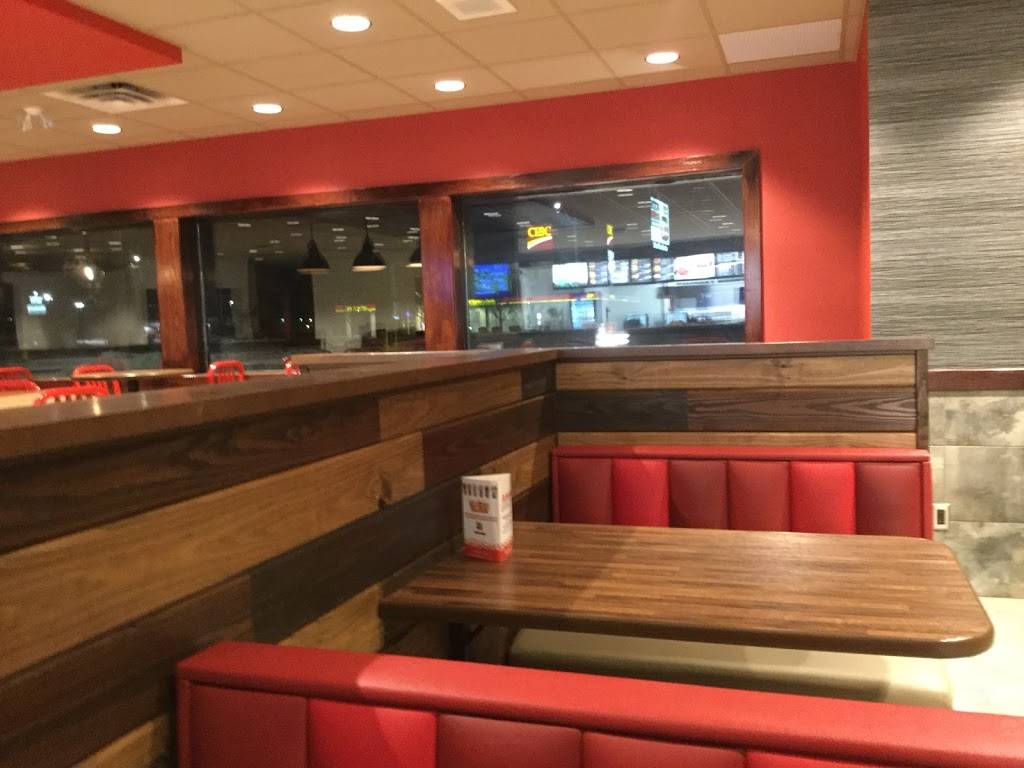 Arbys | restaurant | 6807 Tecumseh Rd E, Windsor, ON N8T 1E8, Canada | 5199459191 OR +1 519-945-9191