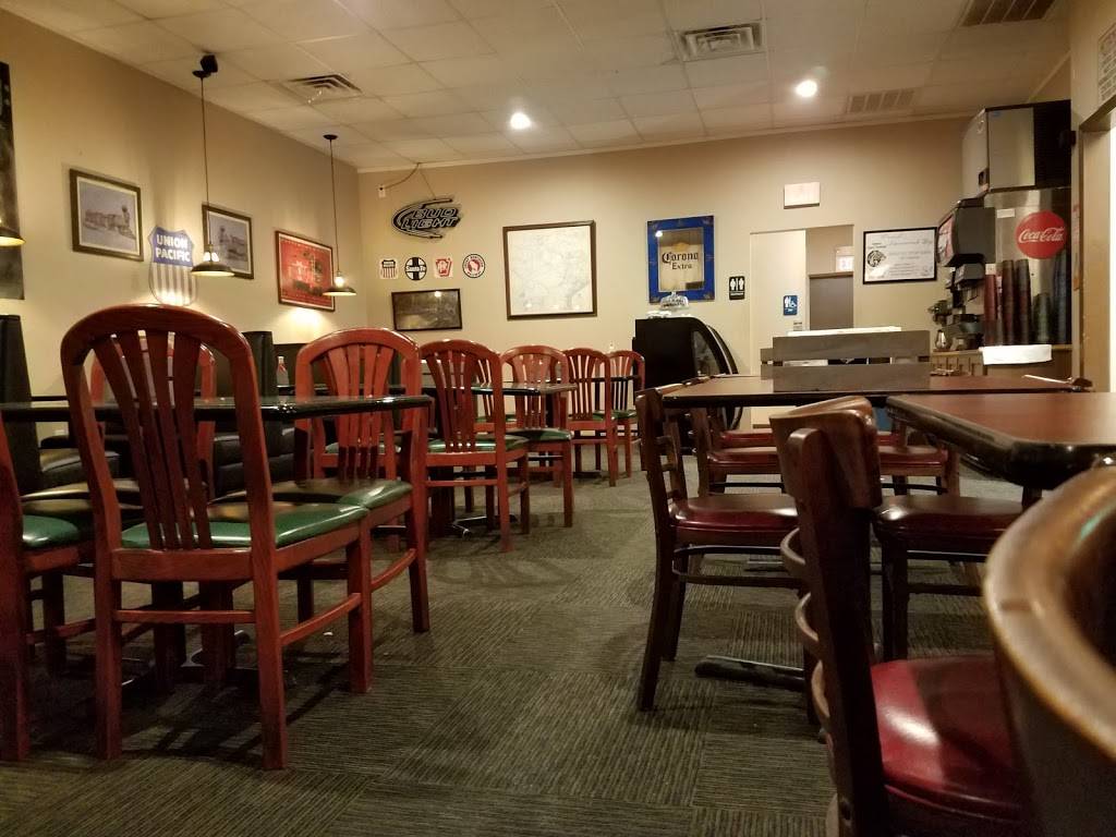 The Whistle Stop Cafe | cafe | 11133 Interstate 45 S, Conroe, TX 77302, USA | 9368284652 OR +1 936-828-4652