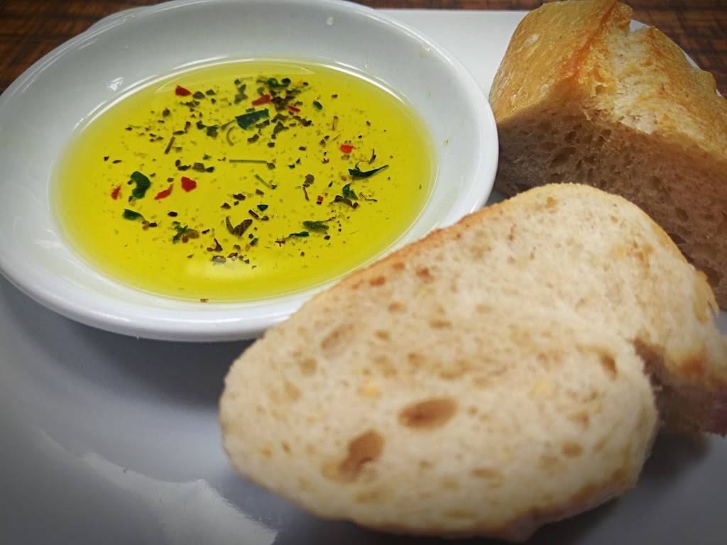 California Pizza Kitchen at Lenox | restaurant | 3393 Peachtree Rd NE, Atlanta, GA 30326, USA | 4042629221 OR +1 404-262-9221