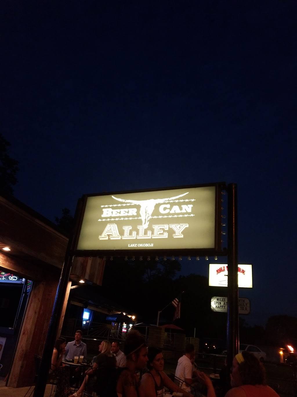 Beer Can Alley Okoboji | restaurant | 290 US-71, Arnolds Park, IA 51331, USA | 7127904061 OR +1 712-790-4061