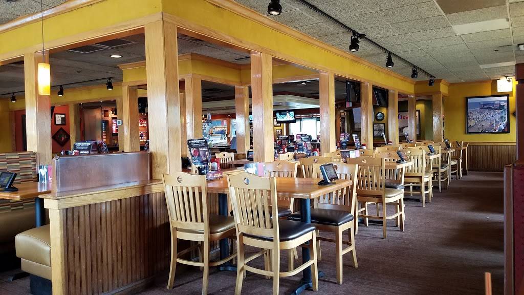 Applebees Grill + Bar | restaurant | 4040 Virginia Beach Blvd, Virginia Beach, VA 23452, USA | 7574983014 OR +1 757-498-3014