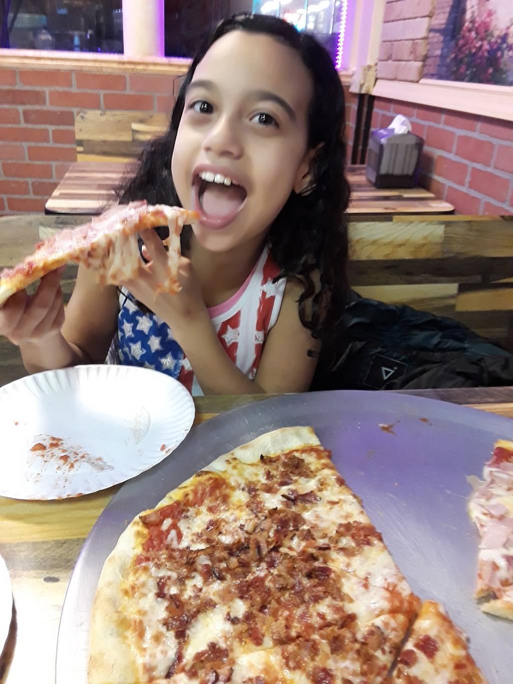 Jerrys Pizza | restaurant | 701 S Broad St, Trenton, NJ 08611, USA | 6093922944 OR +1 609-392-2944