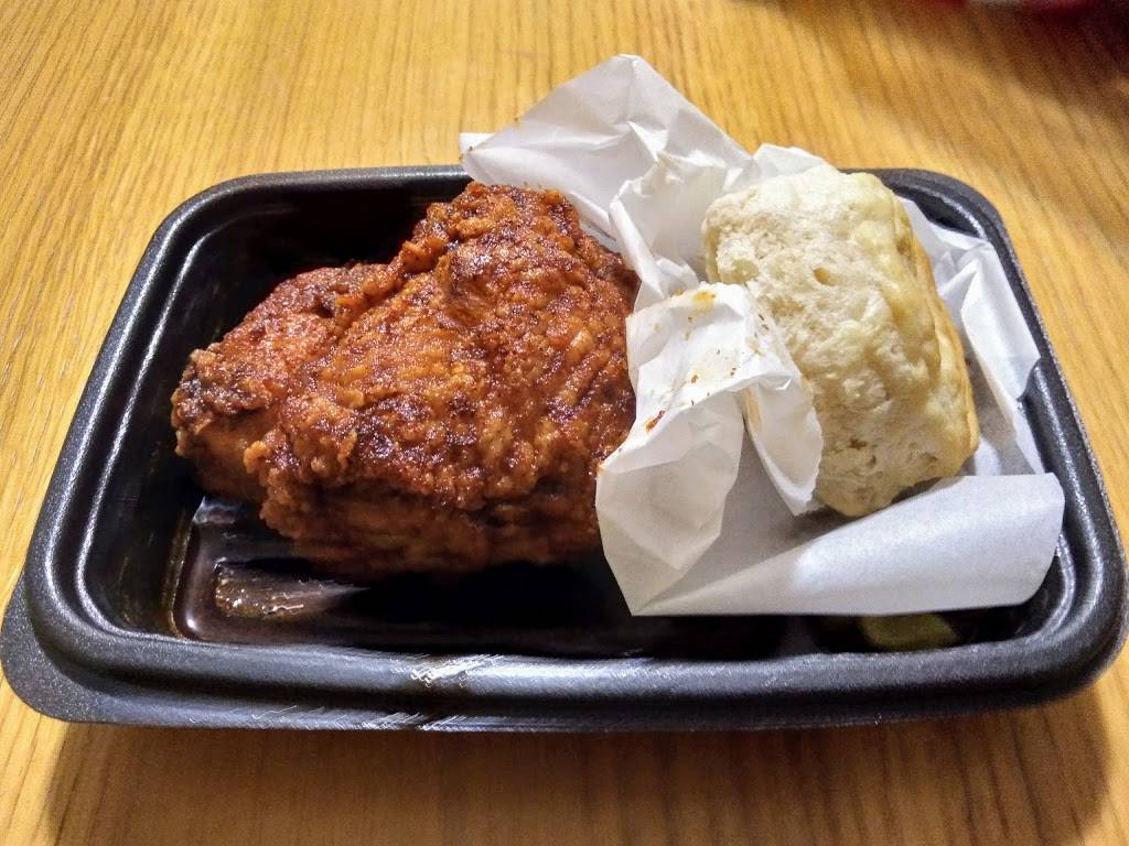 KFC | restaurant | 1453 Forest Ave, Staten Island, NY 10302, USA | 7184472822 OR +1 718-447-2822