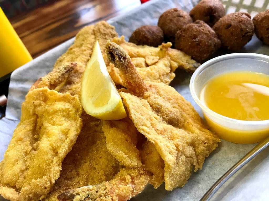 Maricos Del Golfo | restaurant | Commerce, TX 75428, USA | 9032463407 OR +1 903-246-3407