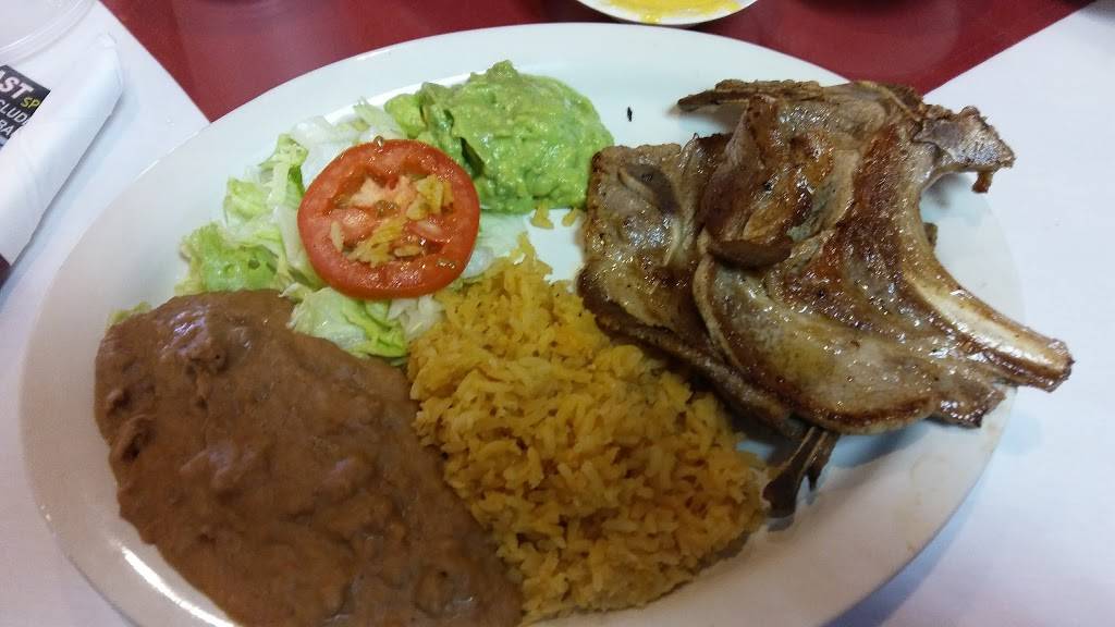 El Molcajete Estilo Jalisco Mexican Restaurant | restaurant | 4404 Walzem Rd, San Antonio, TX 78218, USA | 2106500600 OR +1 210-650-0600