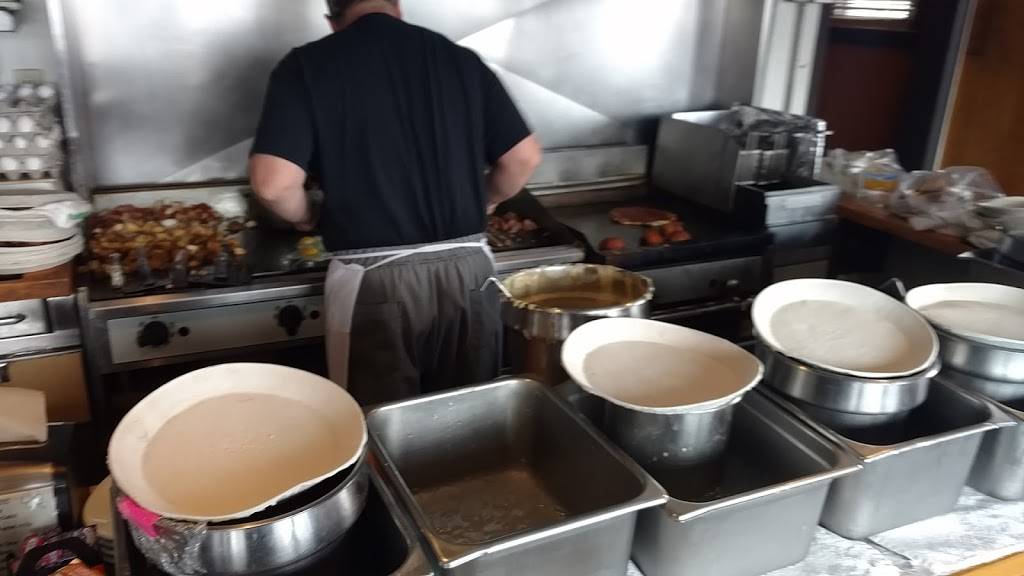 Kellys Diner | restaurant | 860 Dalton Ave, Pittsfield, MA 01201, USA | 4134421875 OR +1 413-442-1875