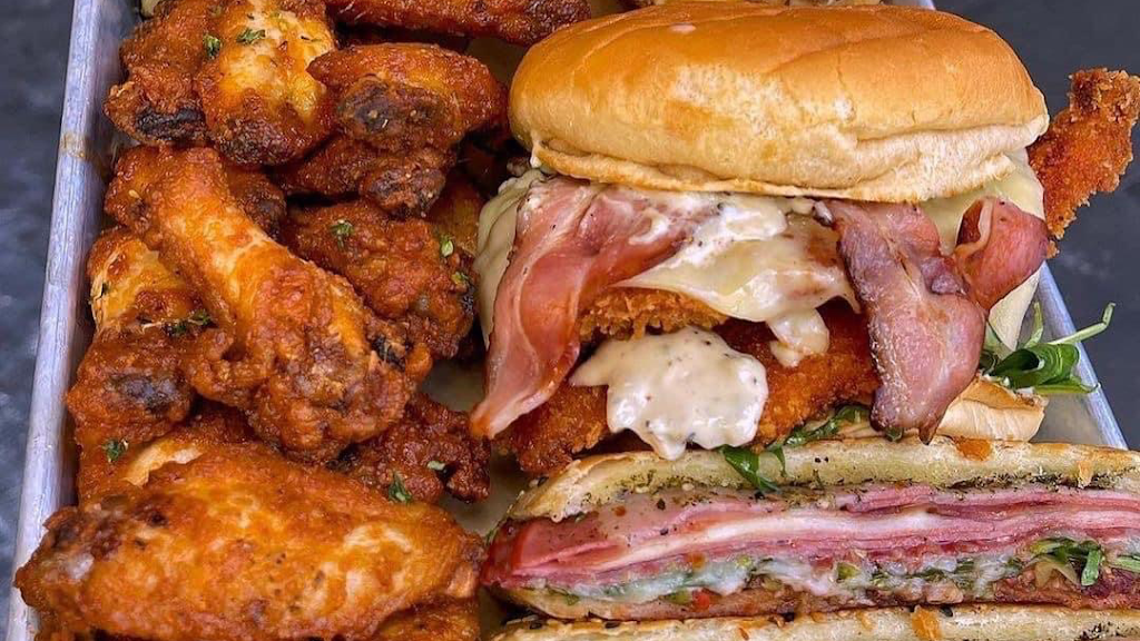 frosty king shafter | restaurant | 683 Central Valley Hwy, Shafter, CA 93263, USA | 6617466951 OR +1 661-746-6951