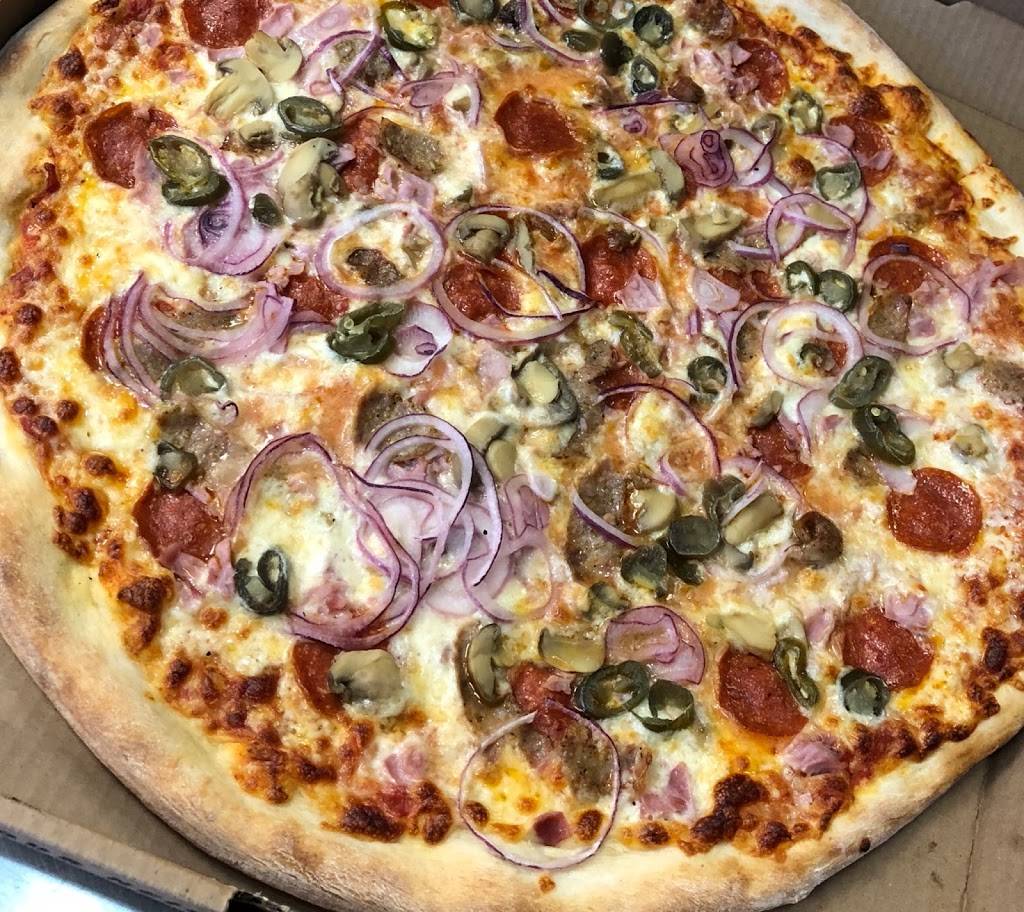 Angelina Station Pizza | restaurant | 16138 FL-54, Odessa, FL 33556, USA | 8138522400 OR +1 813-852-2400