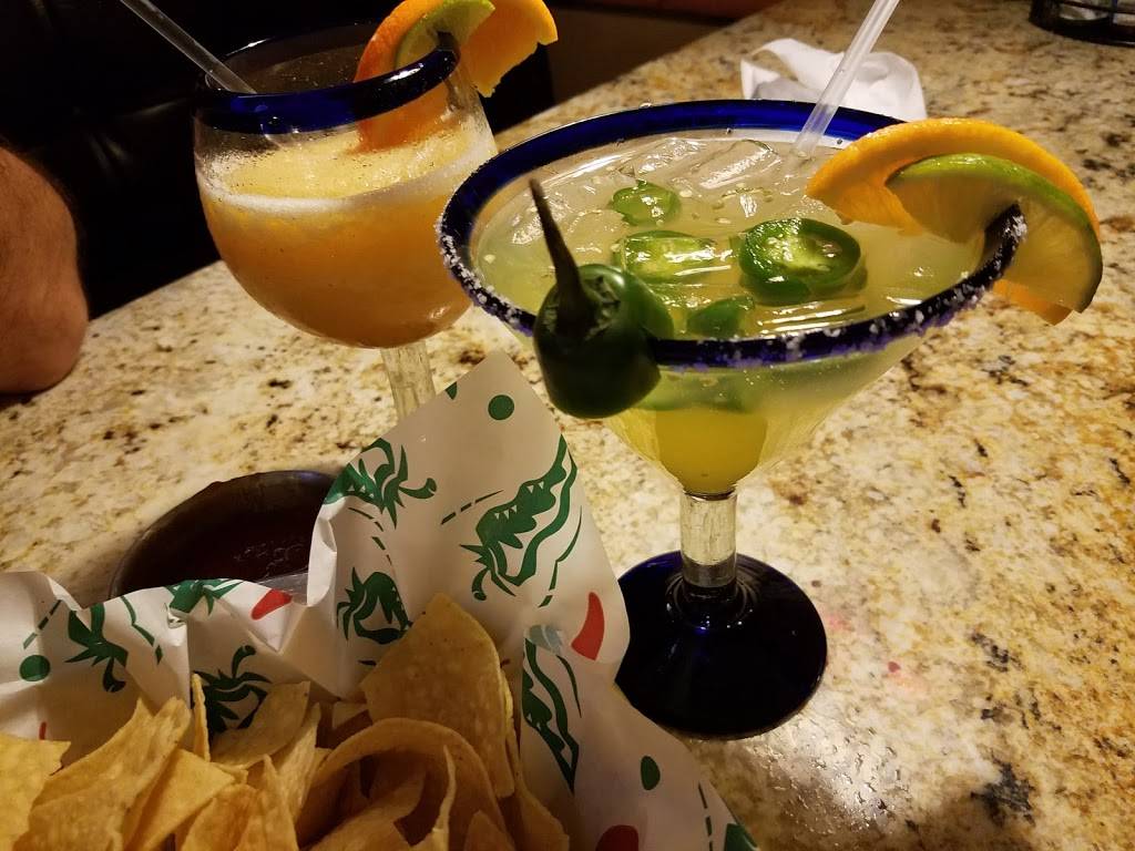 Gran Rodeo Mexican Bar & Grill | restaurant | 200 Painters Crossing, West Chester, PA 19382, USA | 4848400323 OR +1 484-840-0323