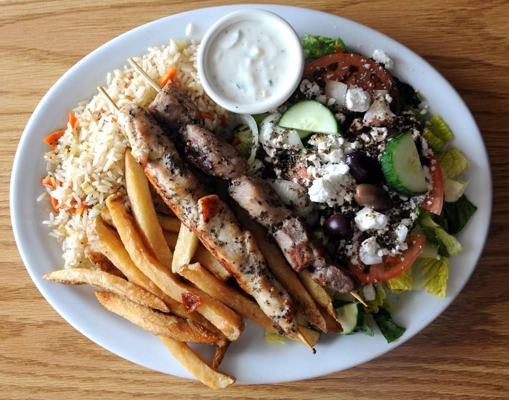 Queens Family Restaurant | restaurant | 368 Queen St W #3, Cambridge, ON N3C 1G8, Canada | 5196584545 OR +1 519-658-4545