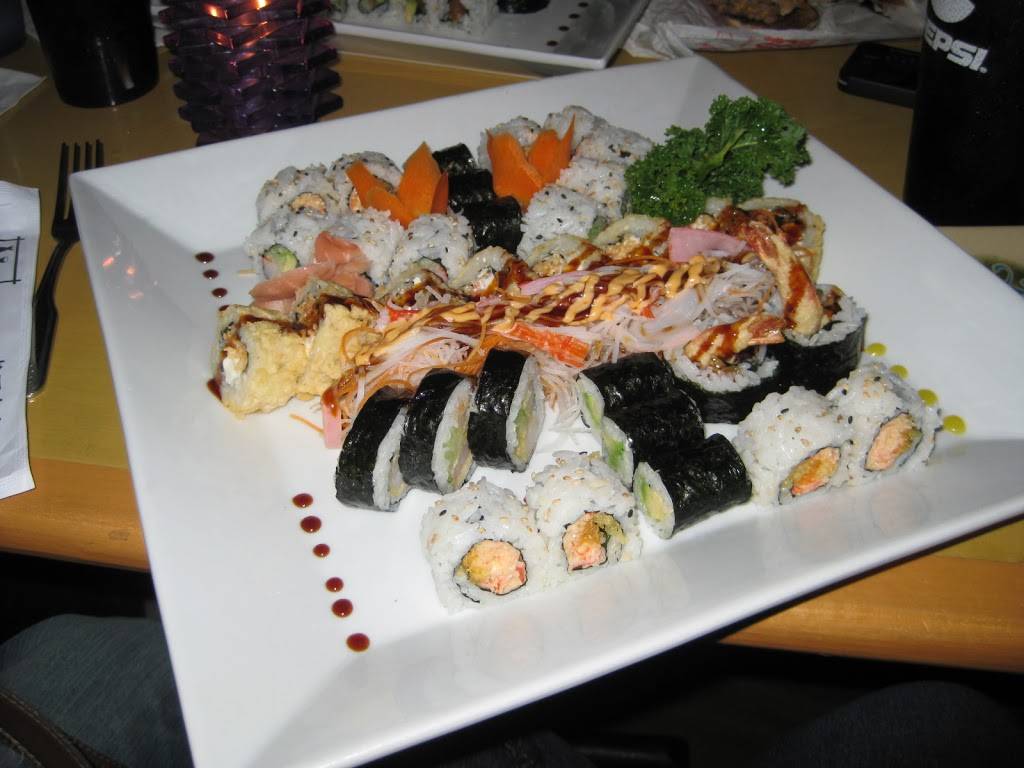Fuji Asian Bistro | restaurant | 6801 Dixie Hwy Ste 102, Louisville, KY 40258, USA | 5029370488 OR +1 502-937-0488