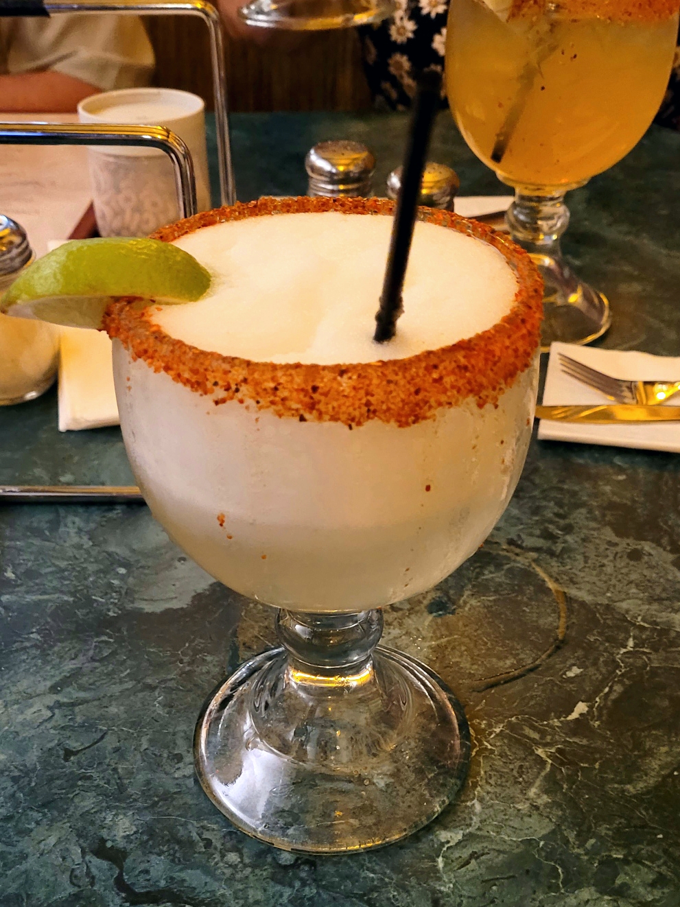 Carusos Italian Kitchen Bar & Grill | restaurant | 10152 Balboa Blvd, Granada Hills, CA 91344, USA | 8182174017 OR +1 818-217-4017