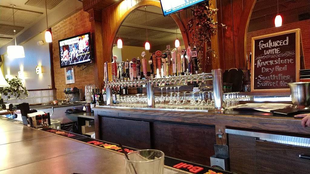 Vivis Italian Garden | restaurant | 214 State St, St Joseph, MI 49085, USA | 2699830001 OR +1 269-983-0001