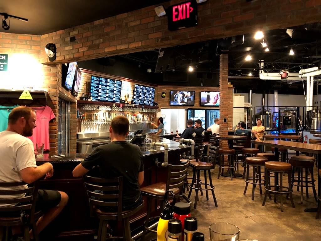 Bottlenose Brewing | restaurant | 9700 Deer Lake Ct #1, Jacksonville, FL 32246, USA | 9045517570 OR +1 904-551-7570