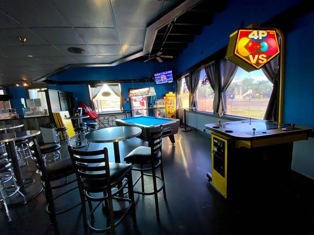 Lenerds Bar & Grill | restaurant | 2501 Coon Rapids Blvd NW, Coon Rapids, MN 55433, USA | 7634323245 OR +1 763-432-3245