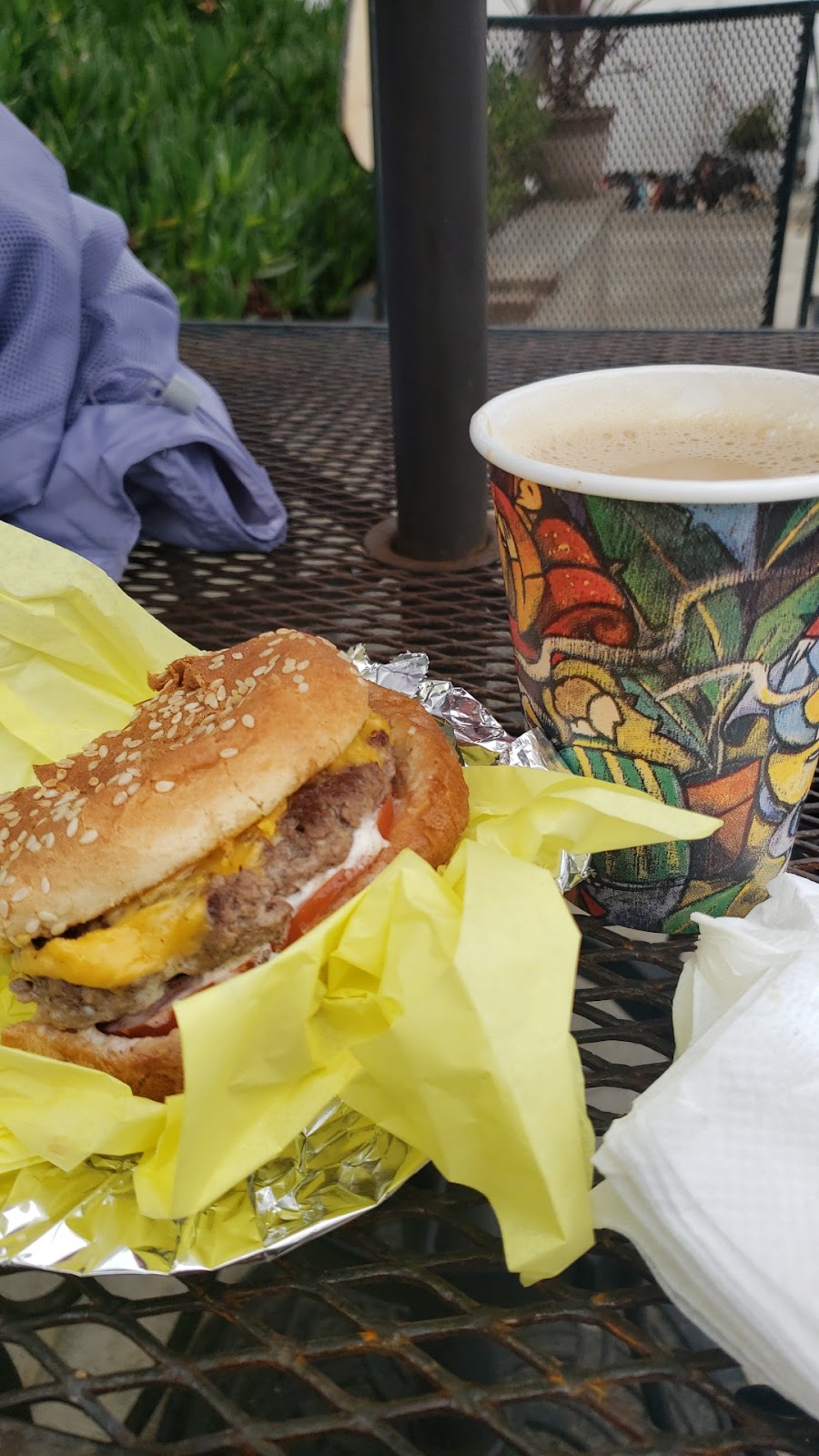 Hobson Grill | cafe | Ventura, CA 93001, USA | 8056678586 OR +1 805-667-8586