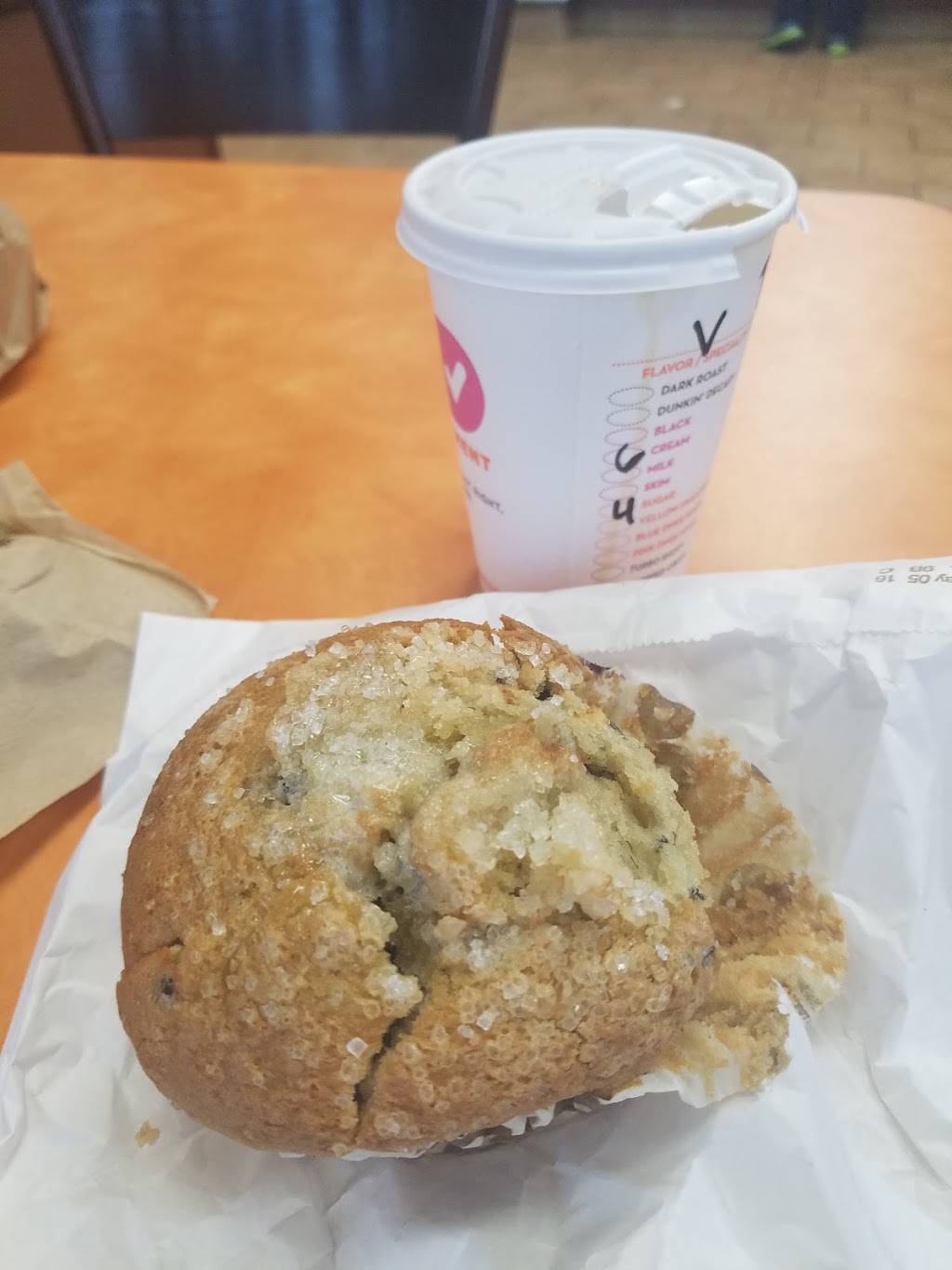 Dunkin | bakery | 1023 N Main St, Fall River, MA 02720, USA | 7744883390 OR +1 774-488-3390