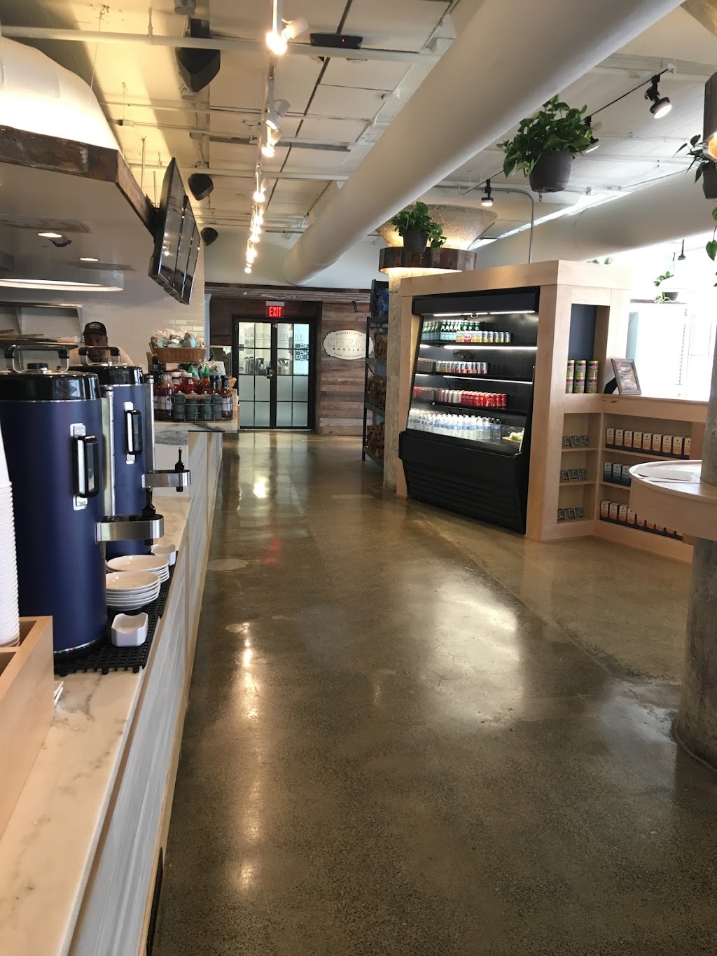 Spread Bagelry | restaurant | 2401 Walnut St, Philadelphia, PA 19103, USA | 2674940071 OR +1 267-494-0071