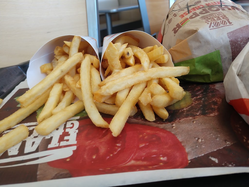 Burger King | restaurant | 520 E Wickenburg Way, Wickenburg, AZ 85390, USA | 9286847193 OR +1 928-684-7193