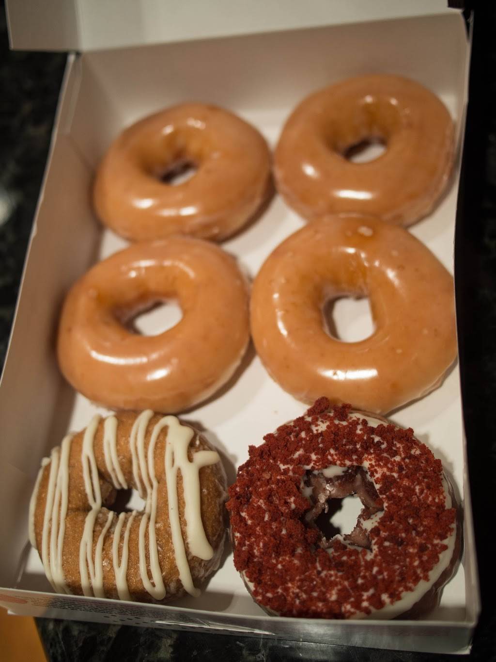 Krispy Kreme | cafe | 3133 Mission College Blvd, Santa Clara, CA 95054, USA | 4089868824 OR +1 408-986-8824