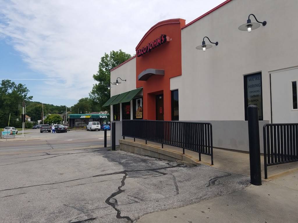 Taco Johns | restaurant | 217 E Broadway, Council Bluffs, IA 51503, USA | 7123235121 OR +1 712-323-5121