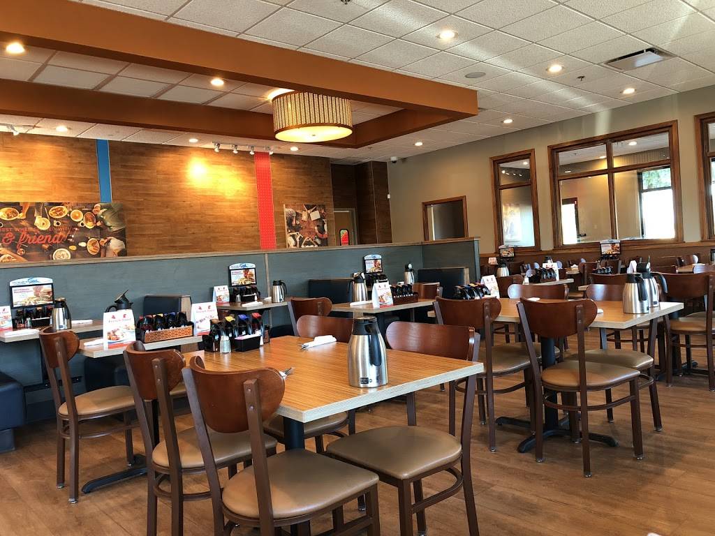 IHOP | restaurant | 9976 W Happy Valley Pkwy, Peoria, AZ 85383, USA | 6233628002 OR +1 623-362-8002