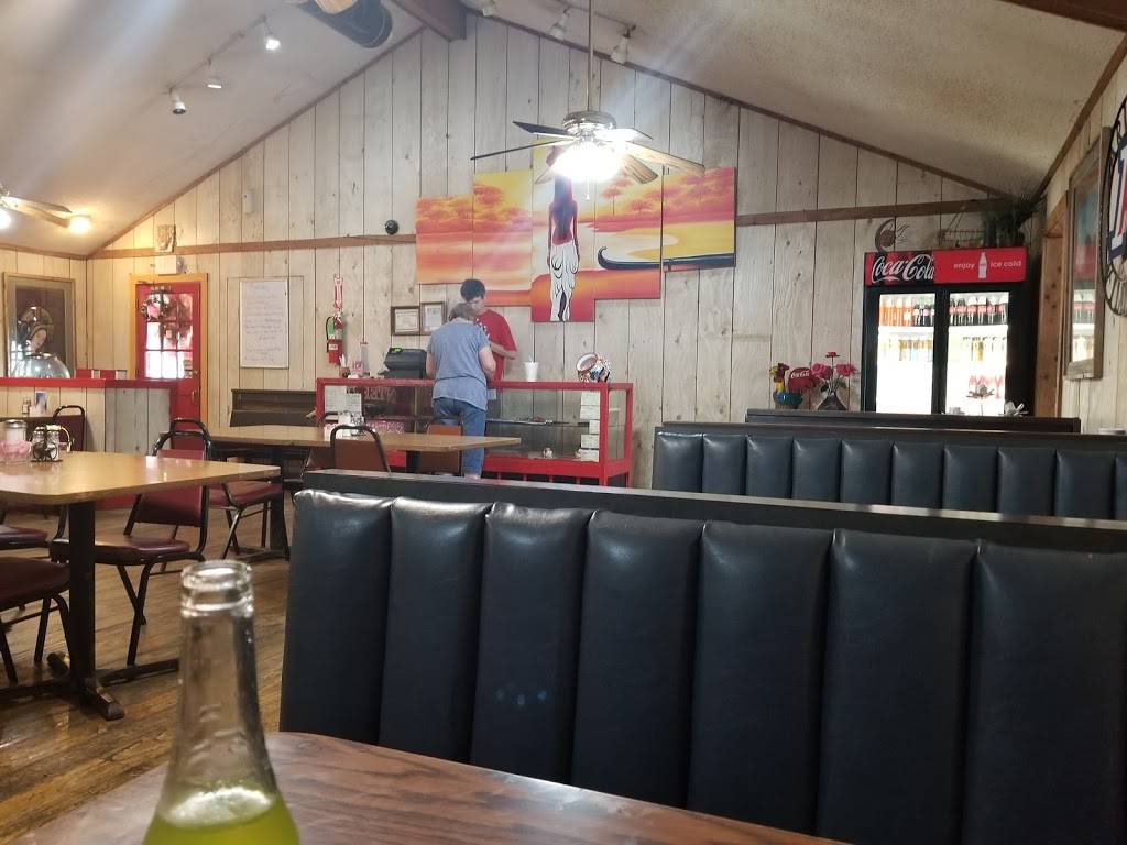 Robles Mexican Restaurant | restaurant | 1046 W St Marys St, Centerville, TX 75833, USA | 9035363806 OR +1 903-536-3806