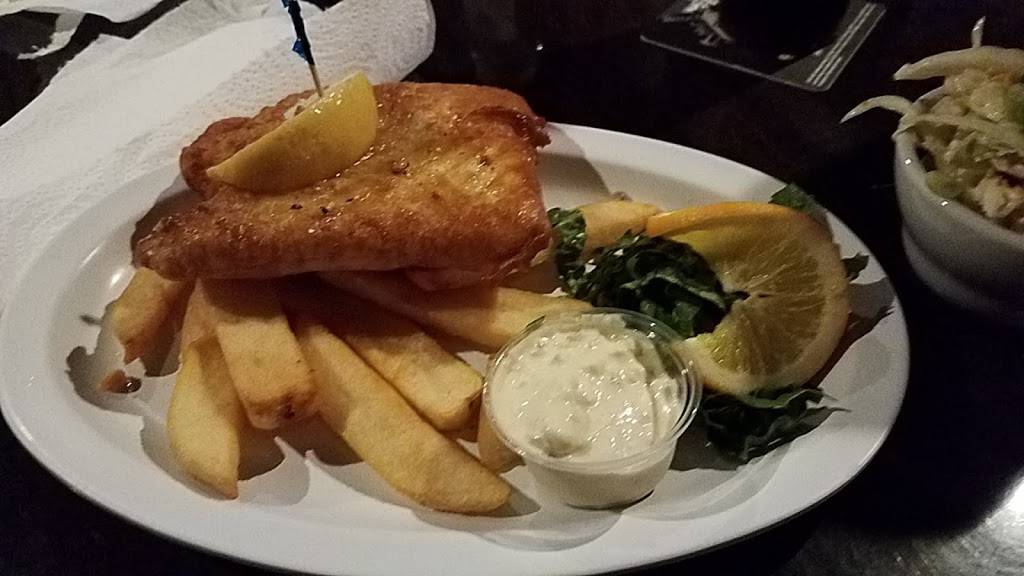 The Dog & Parrot | restaurant | 19703 Gulf Blvd, Indian Shores, FL 33785, USA | 7275933208 OR +1 727-593-3208