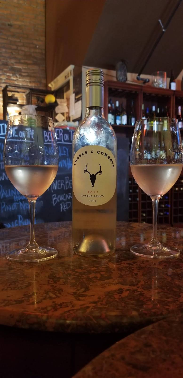 Urban Decanter | restaurant | 2030 Main St, Forest Grove, OR 97116, USA | 5033597678 OR +1 503-359-7678