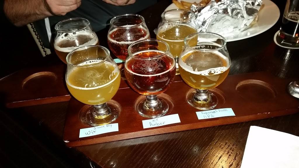 Enzos | restaurant | 207 Boices Ln, Kingston, NY 12401, USA | 8453833696 OR +1 845-383-3696