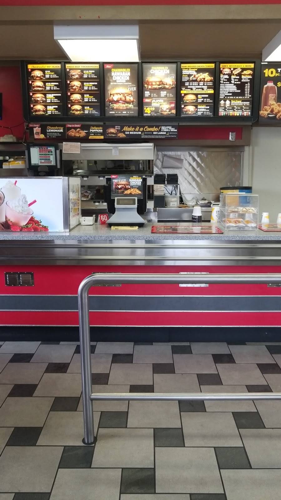 Hardees | restaurant | 2135 County Dr, Petersburg, VA 23803, USA | 8047332125 OR +1 804-733-2125